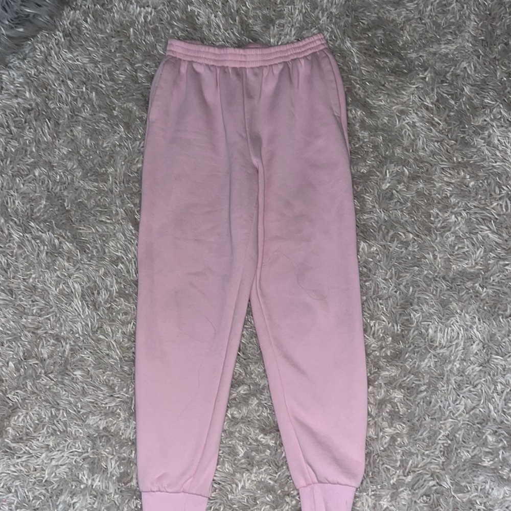 Adika sweats